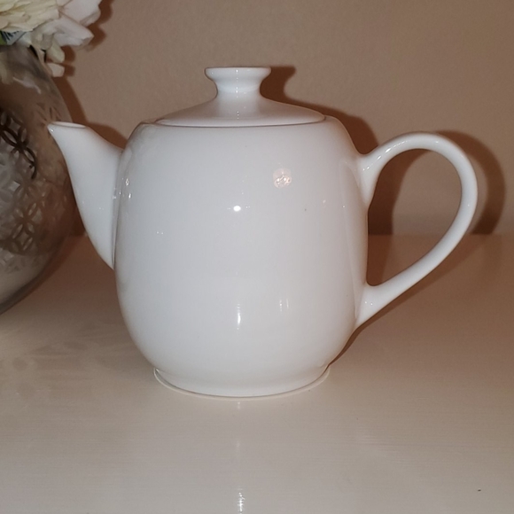 Cameo Durable China Dining Cameo Durable China Small Teapot Poshmark